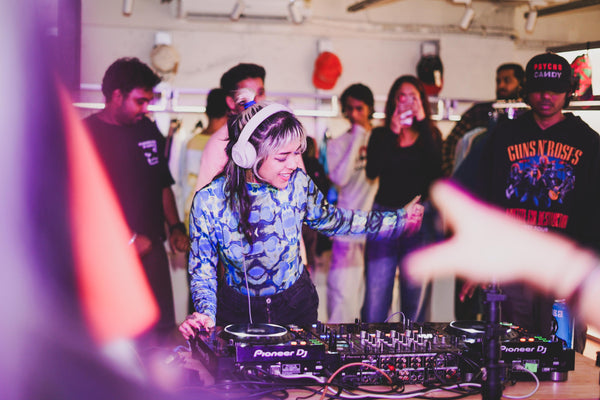 Breaking Beats & Breaking Barriers: Women DJs Redefining the Scene