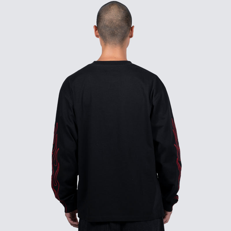 FIERY HEAVYWEIGHT LONGSLEEVE (BLACK)