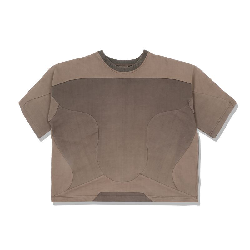 FIDDLER TEE (BROWN)