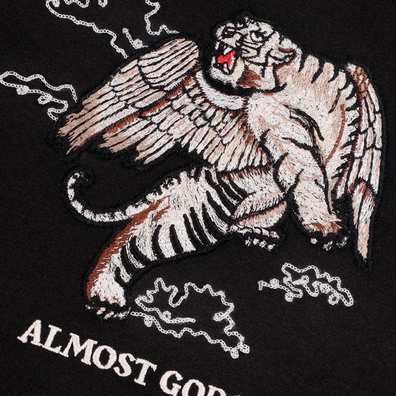 WINGED TIGER EMBROIDERED TEE (BLACK)