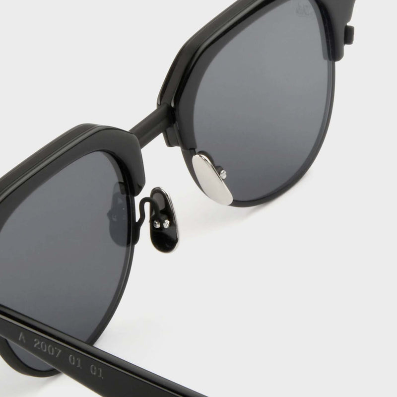 M.Y.C Sunglasses (Black)