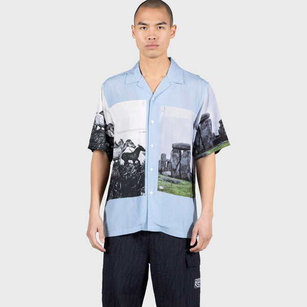 STONE HORSE BUTTON DOWN (POWDER BLUE)