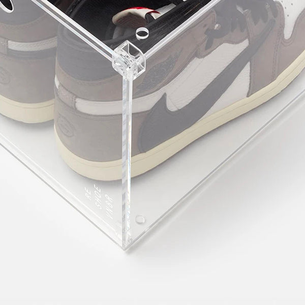 Reshoevn8r Grand Shoe Display Case